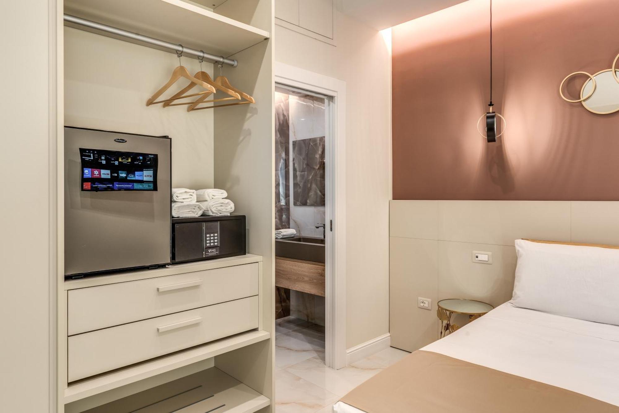 Le Stanze Di Venere Hotel เนเปิลส์ ภายนอก รูปภาพ