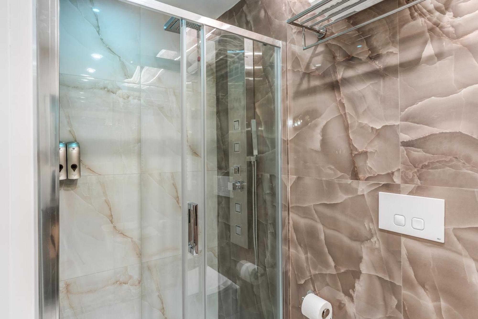 Le Stanze Di Venere Hotel เนเปิลส์ ภายนอก รูปภาพ