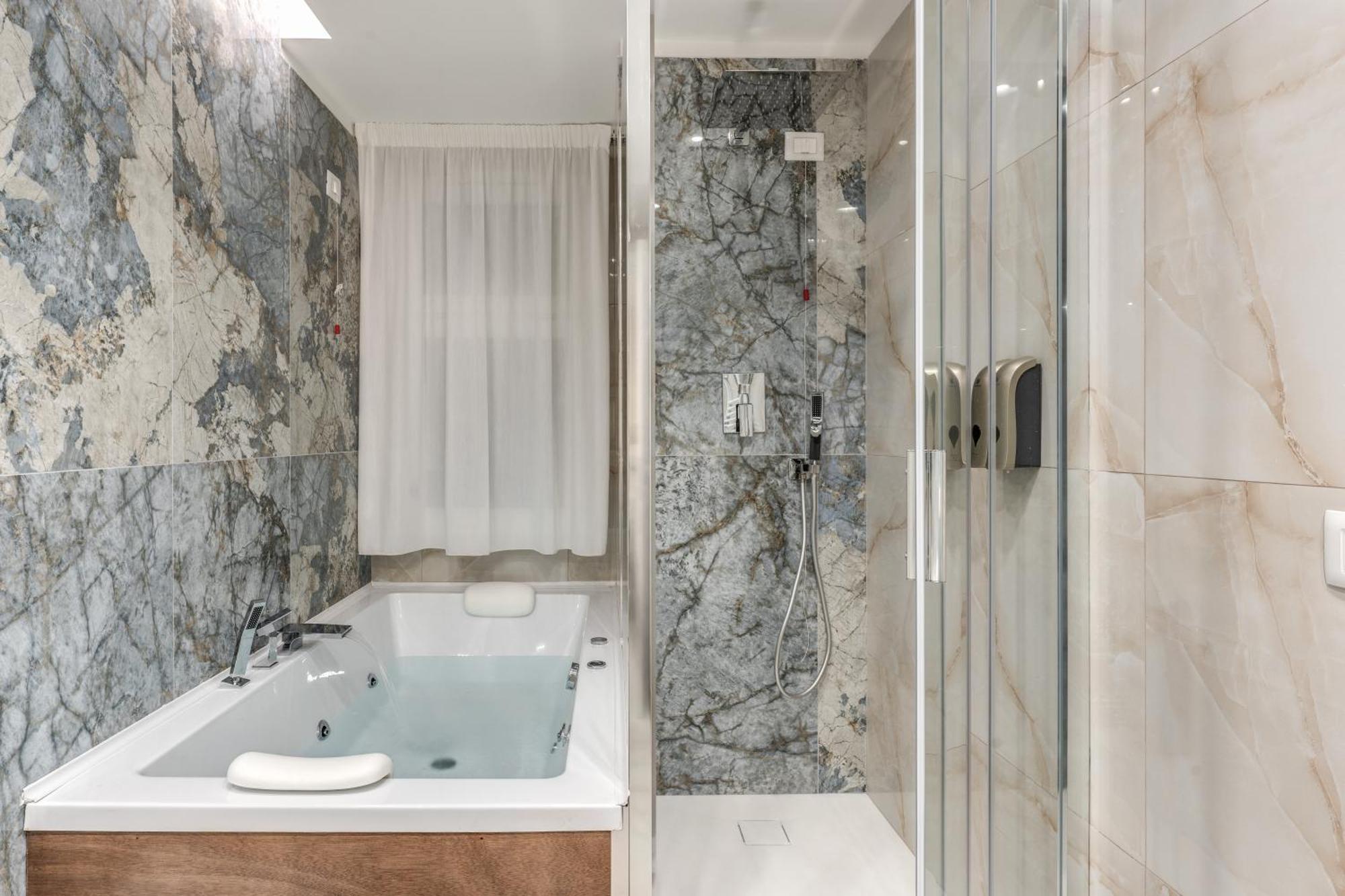 Le Stanze Di Venere Hotel เนเปิลส์ ภายนอก รูปภาพ